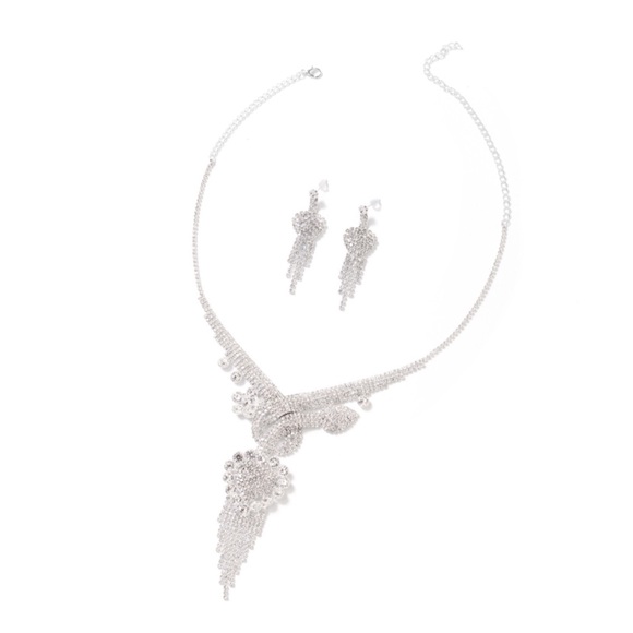 Jewelry - Austrian Crystal Silvertone EarringHeart Necklace